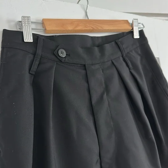 Wright and Doyle Black Pleated Trousers - Picture 2 of 10